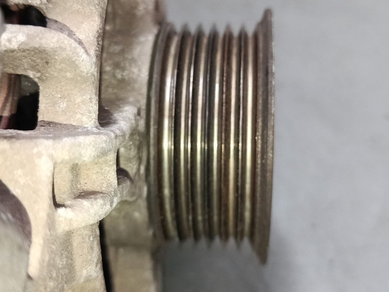 Recambio de alternador para peugeot 2008 i (cu_) 1.6 hdi referencia OEM IAM 967464618004 2623001A 