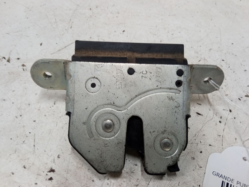 Recambio de cerradura maletero / porton para fiat grande punto (199_) 1.2 referencia OEM IAM   