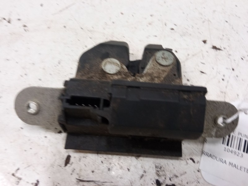 Recambio de cerradura maletero / porton para fiat grande punto (199_) 1.2 referencia OEM IAM   