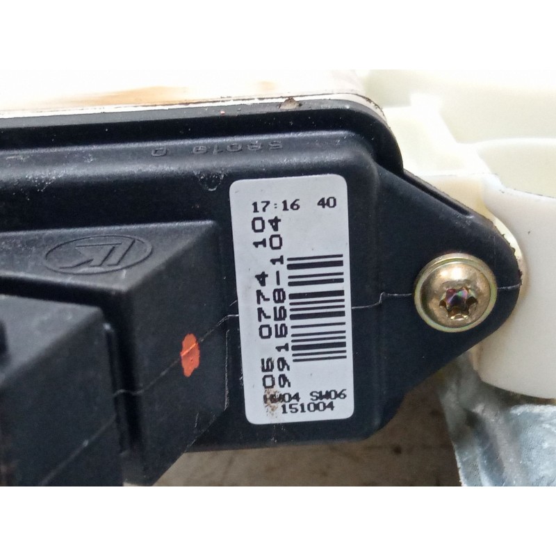 Recambio de elevalunas electrico trasero izquierdo para toyota corolla (_e12_) 1.6 vvt-i (zze121_) referencia OEM IAM 130822032 