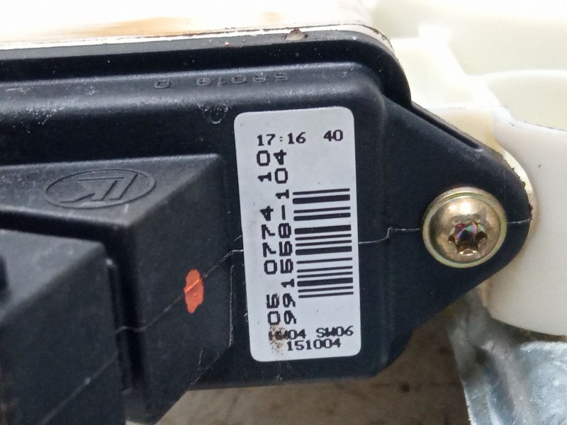 Recambio de elevalunas electrico trasero izquierdo para toyota corolla (_e12_) 1.6 vvt-i (zze121_) referencia OEM IAM 130822032 