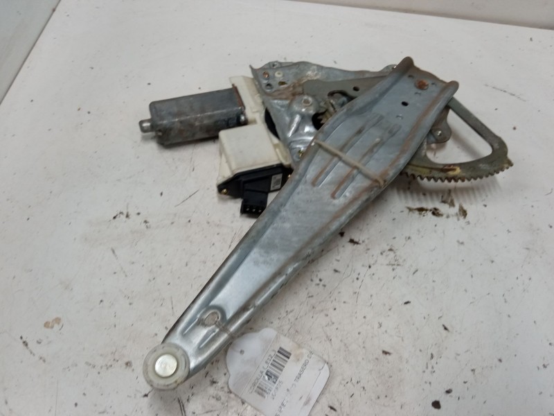 Recambio de elevalunas electrico trasero derecho para toyota corolla (_e12_) 1.6 vvt-i (zze121_) referencia OEM IAM   