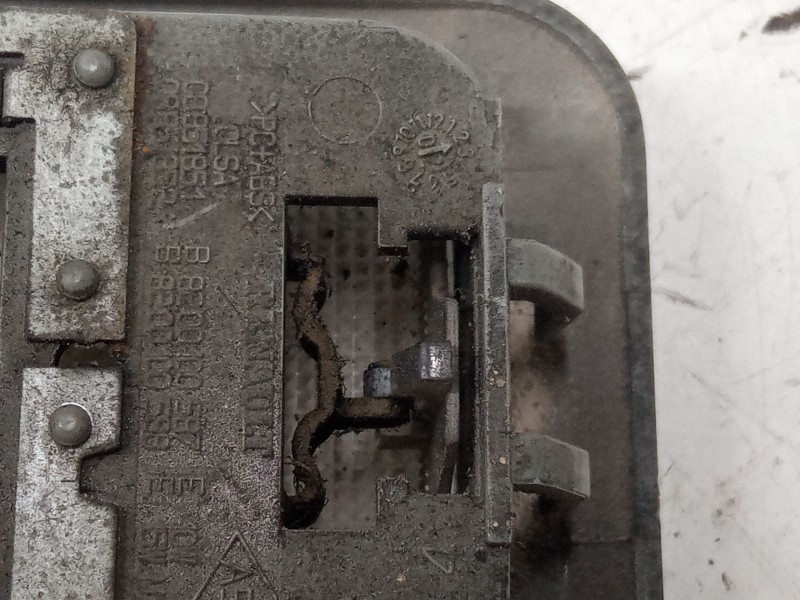 Recambio de luz interior delantera para renault trafic ii furgoneta (fl) 1.9 dci 100 (fl0c) referencia OEM IAM 8200100587E 82001