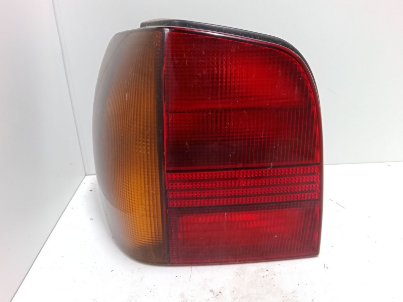 Recambio de piloto trasero izquierdo para volkswagen polo iii (6n1) 60 1.4 referencia OEM IAM   