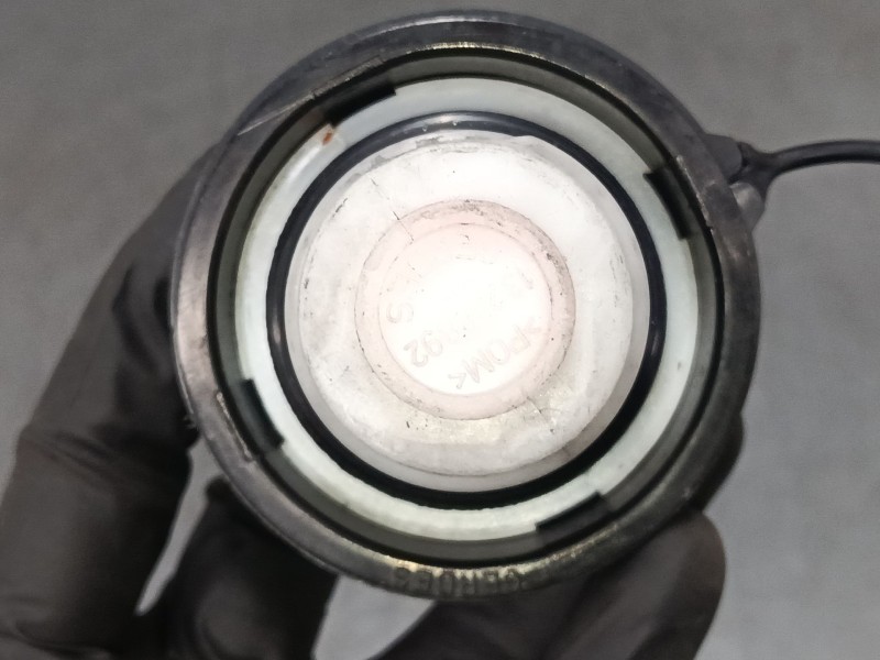 Recambio de tapon combustible para opel corsa d (s07) 1.4 (l08, l68) referencia OEM IAM 13228892  