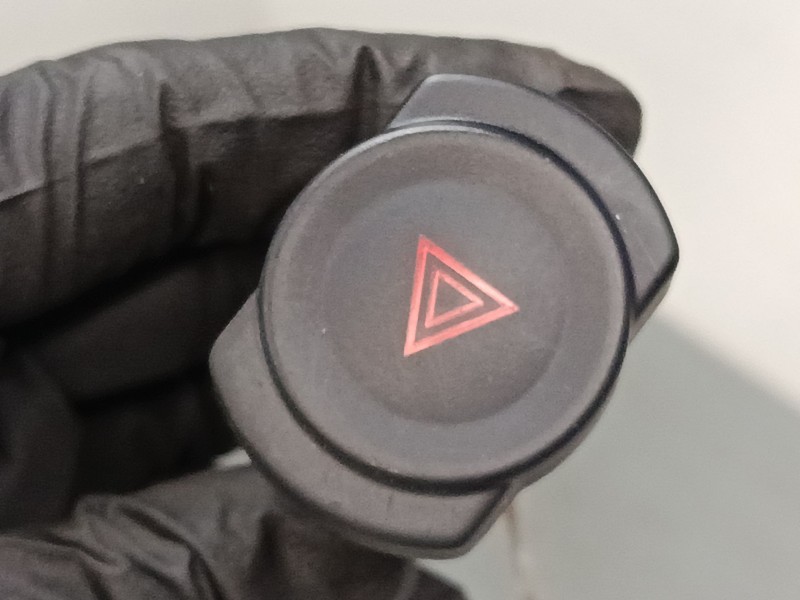 Recambio de warning para dacia sandero (bs_) 1.2 16v referencia OEM IAM   