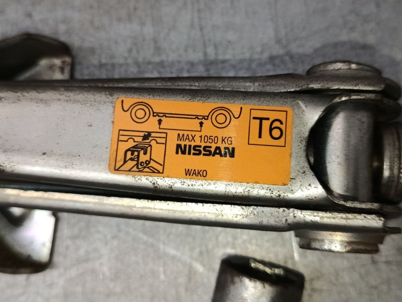 Recambio de gato para nissan x-trail i (t30) 2.2 di 4x4 referencia OEM IAM   