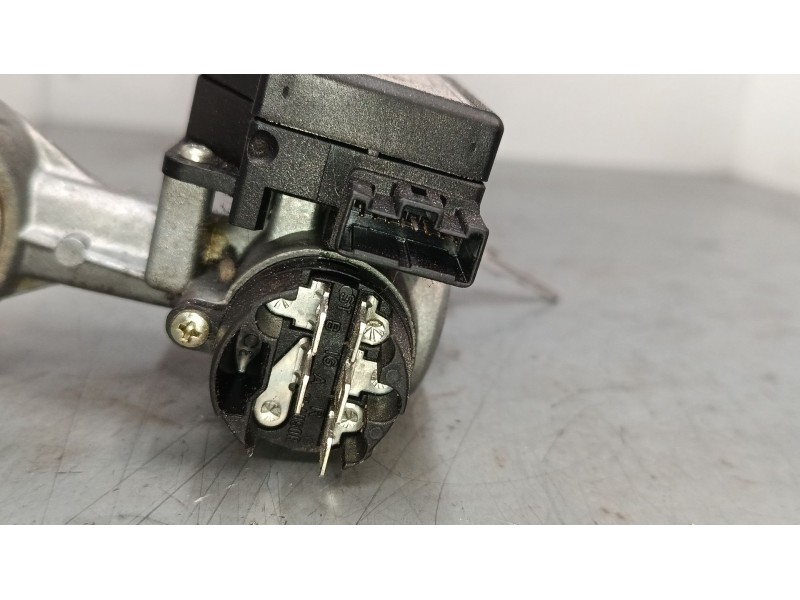 Recambio de clausor para nissan micra ii (k11) 1.0 i 16v referencia OEM IAM   