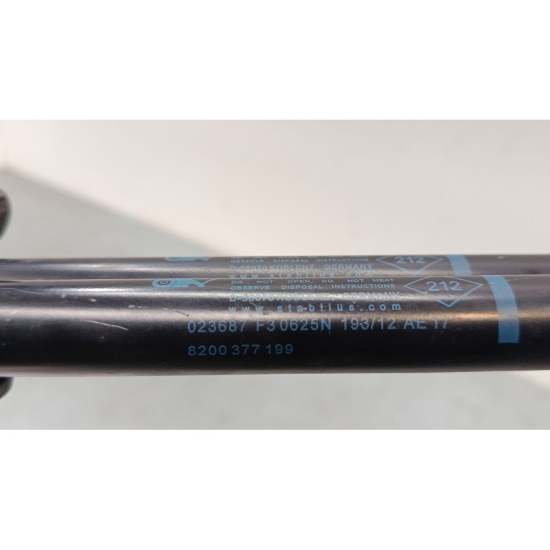 Recambio de amortiguadores maletero / porton para renault scénic ii (jm0/1_) 1.9 dci (jm0g, jm12, jm1g, jm2c) referencia OEM IAM