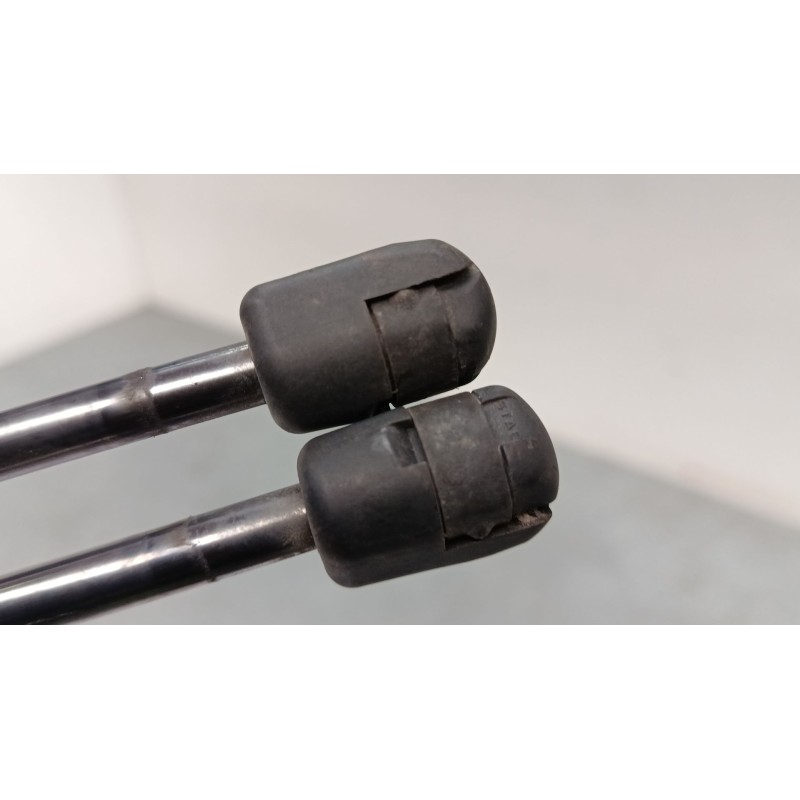 Recambio de amortiguadores maletero / porton para renault scénic ii (jm0/1_) 1.9 dci (jm0g, jm12, jm1g, jm2c) referencia OEM IAM