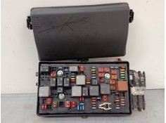 Recambio de caja reles / fusibles para opel insignia a (g09) 2.0 cdti (68) referencia OEM IAM 13255300 544949969 