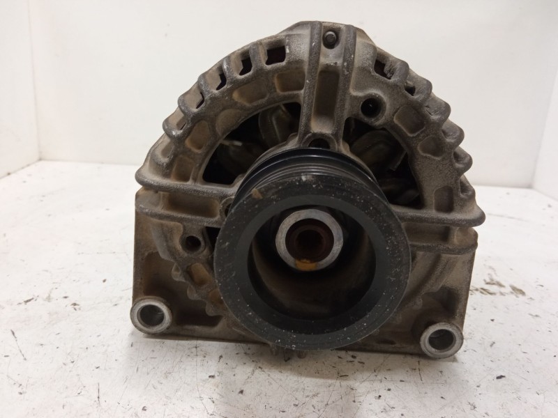 Recambio de alternador para opel astra h (a04) 1.6 (l48) referencia OEM IAM 0124325163 13229984 