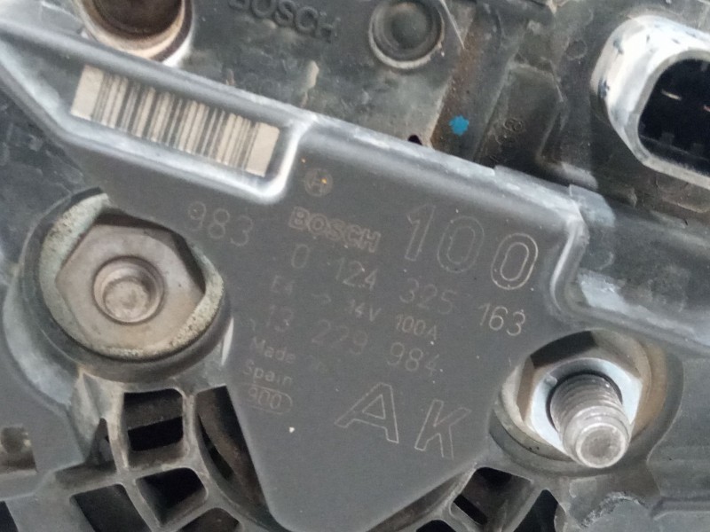 Recambio de alternador para opel astra h (a04) 1.6 (l48) referencia OEM IAM 0124325163 13229984 
