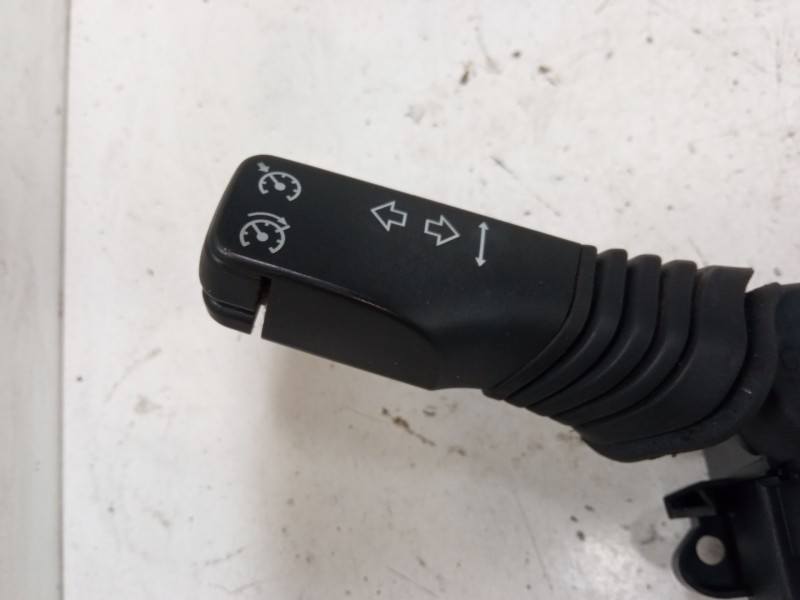 Recambio de mando luces para opel astra h (a04) 1.6 (l48) referencia OEM IAM 13313710  