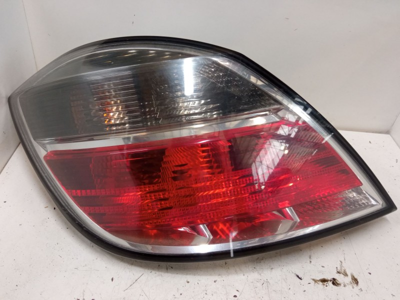 Recambio de piloto trasero izquierdo para opel astra h (a04) 1.6 (l48) referencia OEM IAM   