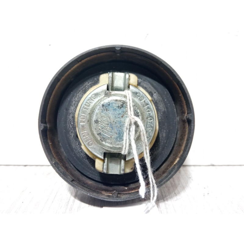 Recambio de tapon combustible para mercedes-benz vaneo (414) 1.7 cdi (414.700) referencia OEM IAM A2204700105  
