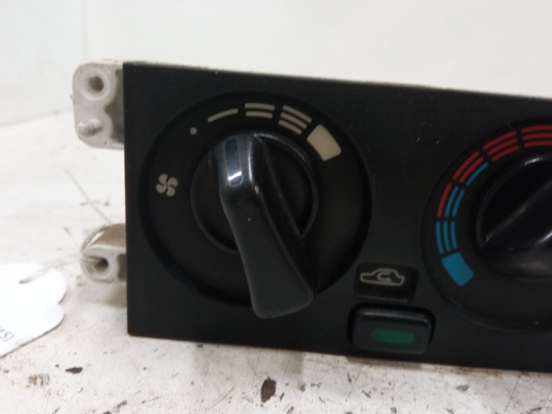 Recambio de mando calefaccion / a/a para nissan almera i hatchback (n15) 1.4 referencia OEM IAM   