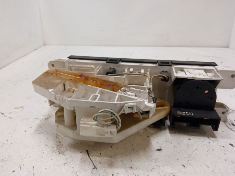 Recambio de mando calefaccion / a/a para nissan almera i hatchback (n15) 1.4 referencia OEM IAM   