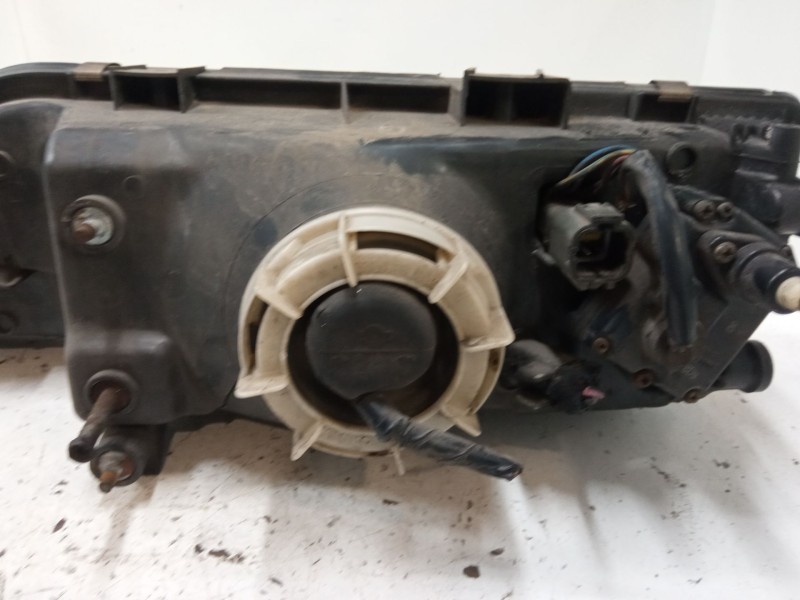 Recambio de faro derecho para nissan almera i hatchback (n15) 1.4 referencia OEM IAM   