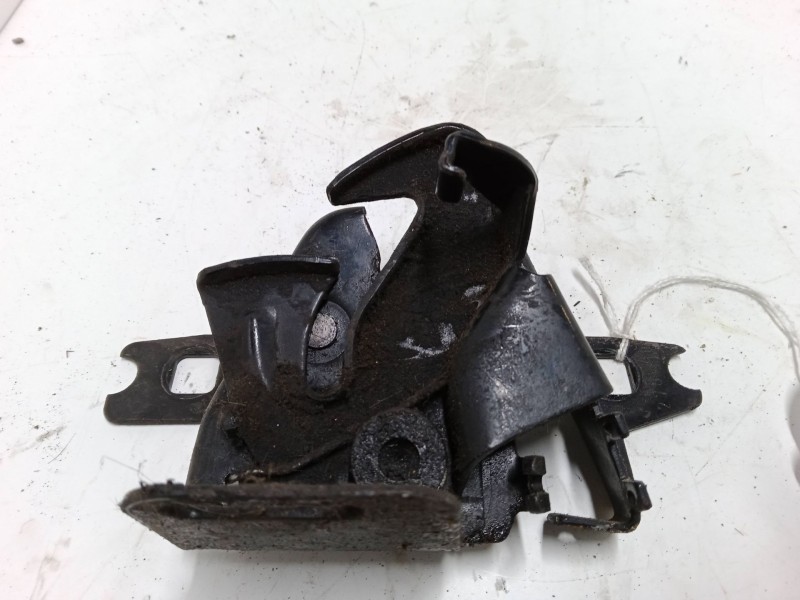 Recambio de cerradura capo para volkswagen polo iii (6n1) 60 1.4 referencia OEM IAM   