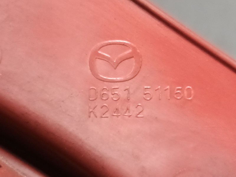 Recambio de piloto trasero derecho para mazda 2 (de_, dh_) 1.4 mzr-cd referencia OEM IAM D65151150  