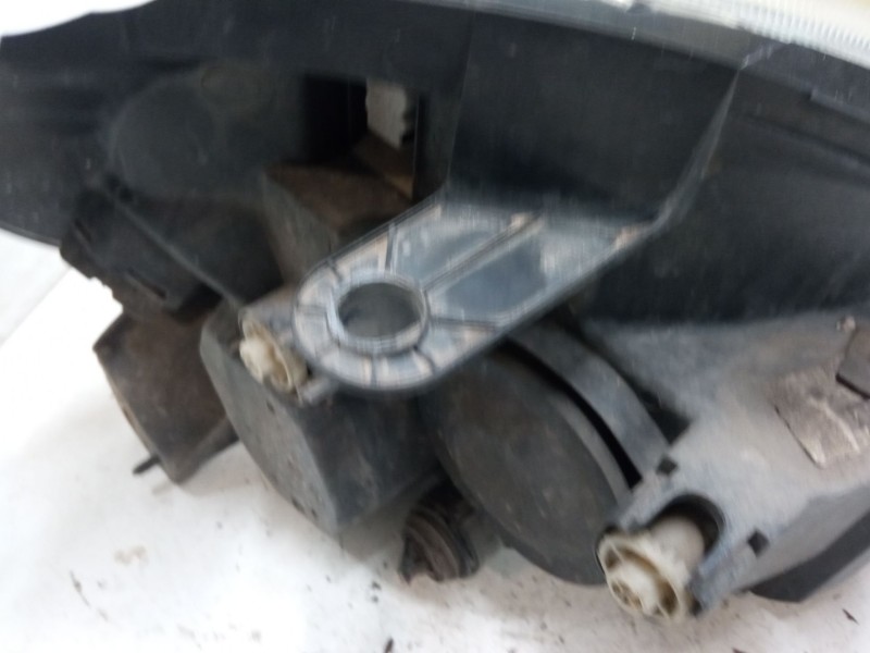 Recambio de faro izquierdo para fiat grande punto (199_) 1.2 referencia OEM IAM 89101387  