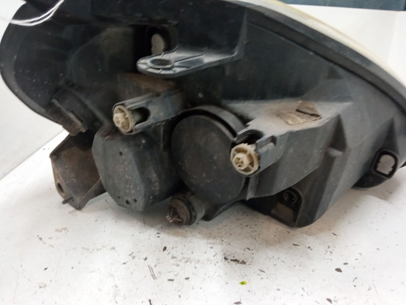 Recambio de faro izquierdo para fiat grande punto (199_) 1.2 referencia OEM IAM 89101387  