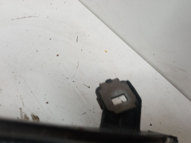 Recambio de faro derecho para fiat grande punto (199_) 1.2 referencia OEM IAM 89101388  