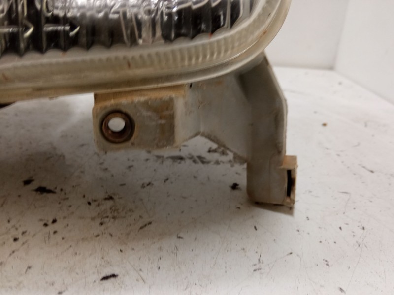 Recambio de faro izquierdo para nissan micra ii (k11) 1.0 i 16v referencia OEM IAM   