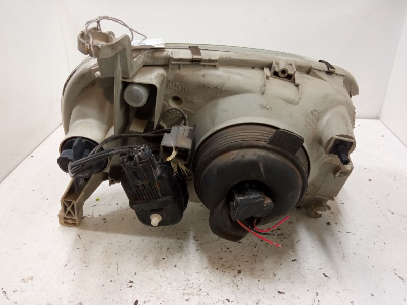Recambio de faro izquierdo para nissan micra ii (k11) 1.0 i 16v referencia OEM IAM   