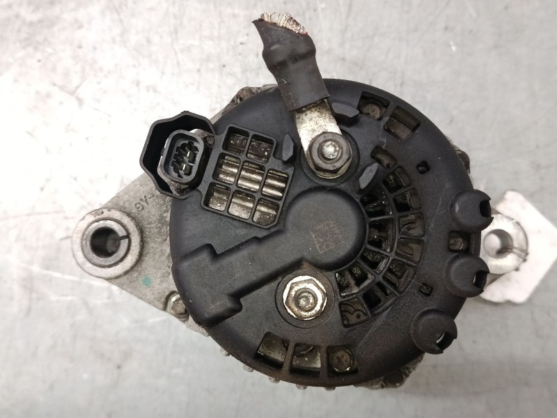 Recambio de alternador para opel insignia a sports tourer (g09) 2.0 cdti (35) referencia OEM IAM 13502583  