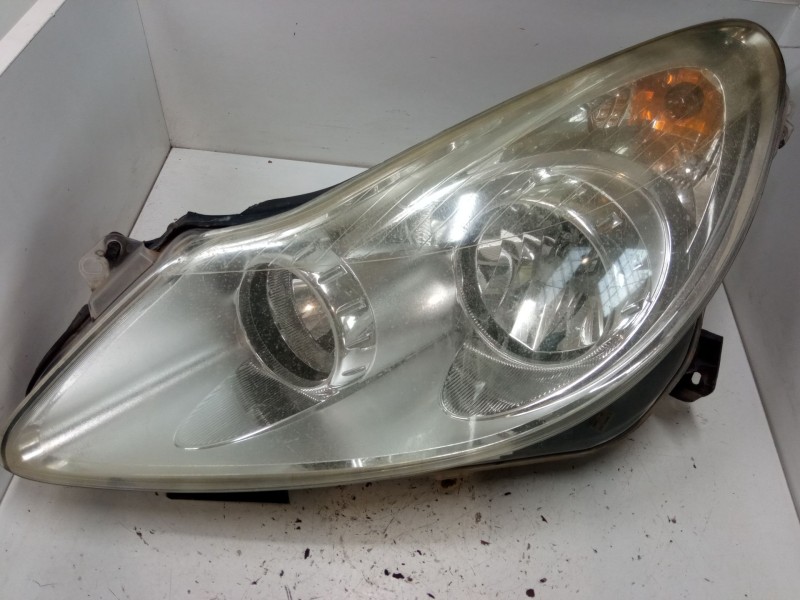 Recambio de faro izquierdo para opel corsa d (s07) 1.2 (l08, l68) referencia OEM IAM 13186381EF  