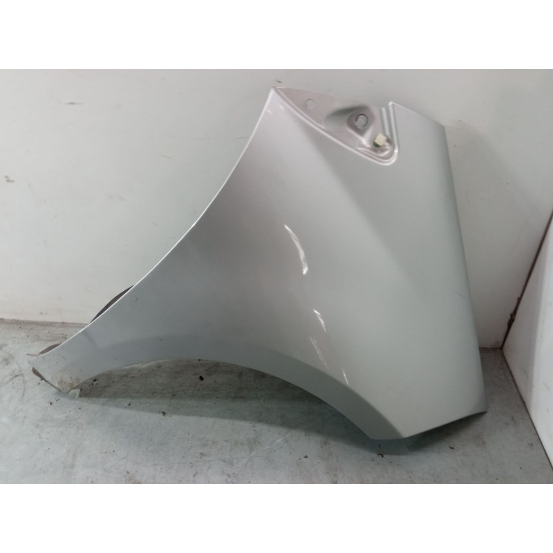 Recambio de aleta delantera derecha para mercedes-benz clase a (w169) a 180 cdi (169.007, 169.307) referencia OEM IAM   