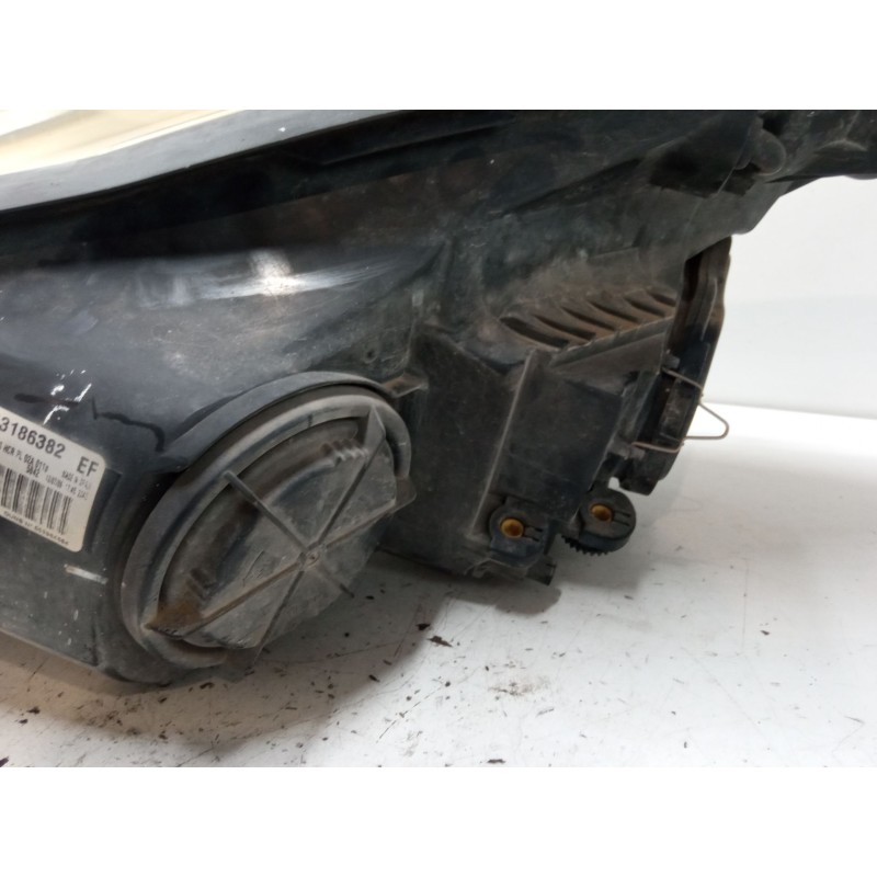 Recambio de faro derecho para opel corsa d (s07) 1.2 (l08, l68) referencia OEM IAM 13186382EF  