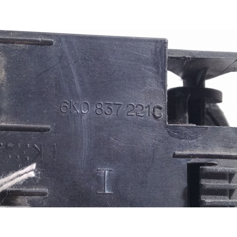 Recambio de maneta interior puerta trasera izquierda para seat ibiza ii (6k1) 1.4 i referencia OEM IAM 6K0837221C  