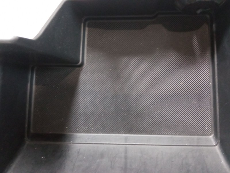 Recambio de guantera para ford ecosport 1.0 ecoboost referencia OEM IAM   