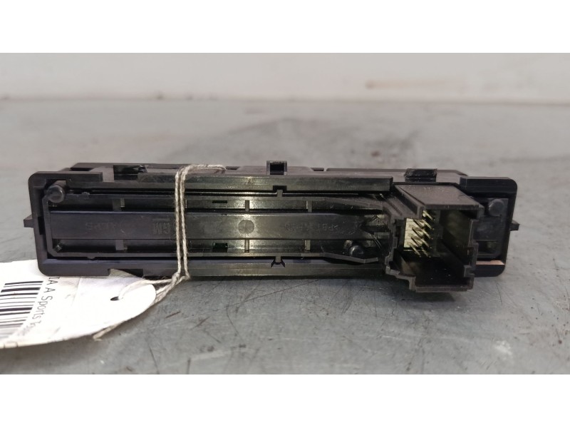 Recambio de warning para opel insignia a sports tourer (g09) 2.0 cdti (35) referencia OEM IAM   