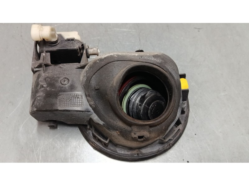 Recambio de tapa exterior combustible para opel insignia a sports tourer (g09) 2.0 cdti (35) referencia OEM IAM   
