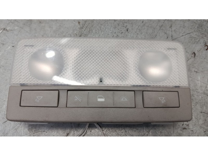 Recambio de luz interior delantera para opel insignia a sports tourer (g09) 2.0 cdti (35) referencia OEM IAM 316627975  