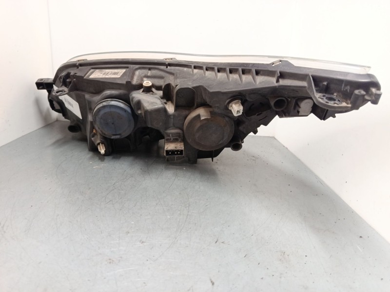 Recambio de faro derecho para citroën c4 coupé (la_) 1.6 hdi referencia OEM IAM 9646893880  
