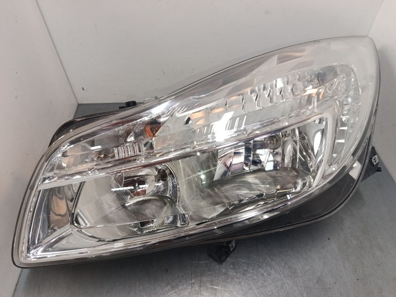 Recambio de faro izquierdo para opel insignia a (g09) 2.0 cdti (68) referencia OEM IAM 1EJ00963001  