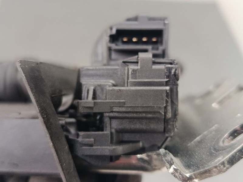 Recambio de cerradura maletero / porton para opel insignia a (g09) 2.0 cdti (68) referencia OEM IAM 13276273  