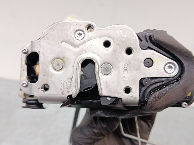 Recambio de cerradura puerta trasera izquierda para opel insignia a (g09) 2.0 cdti (68) referencia OEM IAM   