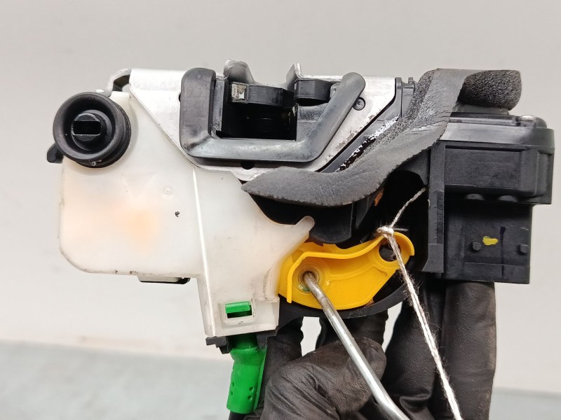 Recambio de cerradura puerta trasera izquierda para opel insignia a (g09) 2.0 cdti (68) referencia OEM IAM   