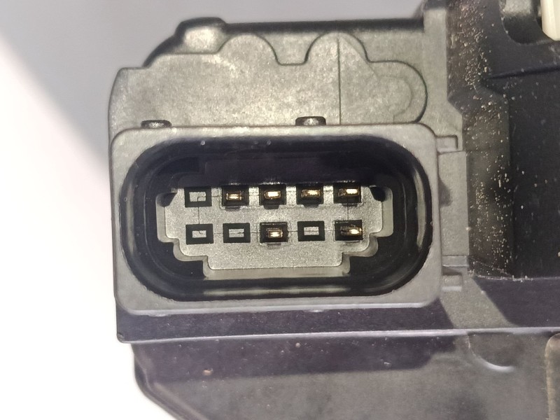 Recambio de cerradura puerta delantera derecha para opel insignia a (g09) 2.0 cdti (68) referencia OEM IAM 13577984  