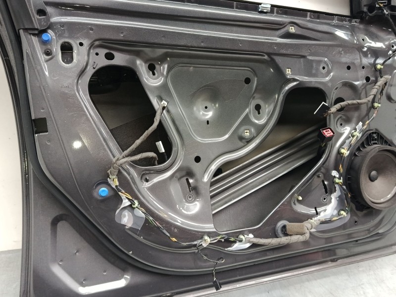 Recambio de puerta delantera izquierda para opel insignia a (g09) 2.0 cdti (68) referencia OEM IAM 124271  