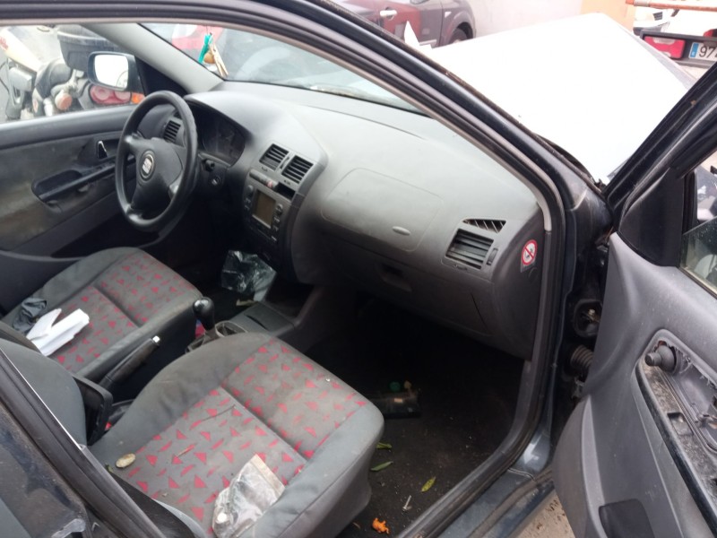 seat cordoba (6k1, 6k2) del año 2001 seat cordoba (6k1, 6k2) del año 2001