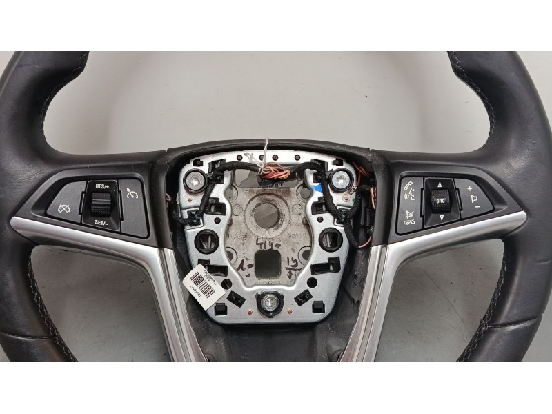 Recambio de volante multifincion para opel insignia a (g09) 2.0 cdti (68) referencia OEM IAM 13316547  