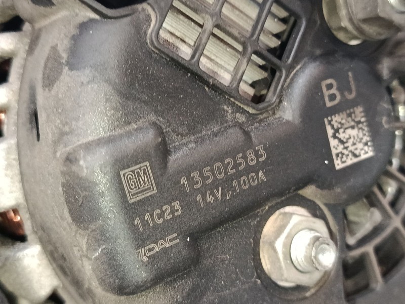 Recambio de alternador para opel insignia a (g09) 2.0 cdti (68) referencia OEM IAM 13502583  