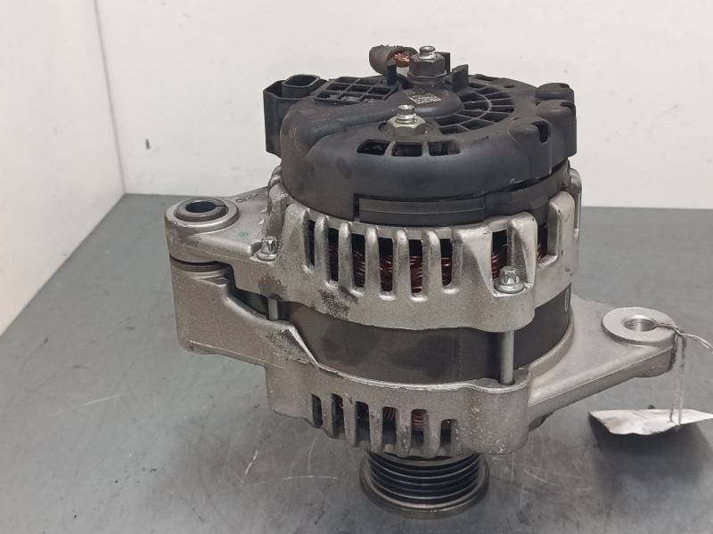 Recambio de alternador para opel insignia a (g09) 2.0 cdti (68) referencia OEM IAM 13502583  